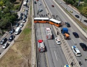 Четиримата пострадали при катастрофата с автобус в София са освободени за домашно лечение
