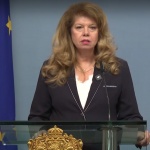 Президентът Илияна Йотова поздрави жителите на Бургас за предстоящото домакинство на „Евровизия 2027" 