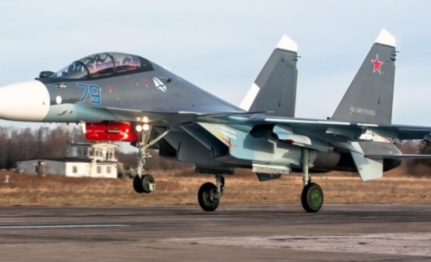 Русия разположи 10 изтребителя Су-30СМ2 в Калининград: Изтребителите тренират удари по цели в Централна Европа