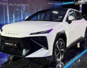 Omoda 4 е с AI кокпит, който може да контролира колата