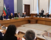 Премиерът Радев: Действията на правителството срещу прането на пари и корупцията са гарант за излизане на България от „сивия списък“