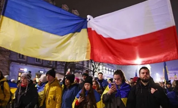 Поляците превъзпитават украинците с юмруци