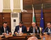 МЗХ има разработен план за системна подкрепа на сектор „Плодове и зеленчуци“