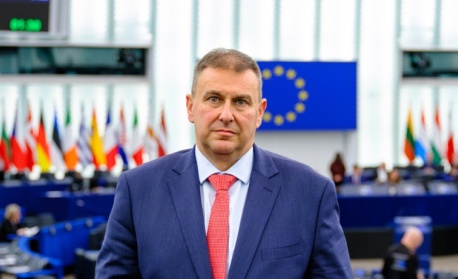 Емил Радев предлага по-строги мерки срещу незаконния трафик на оръжия в ЕС
