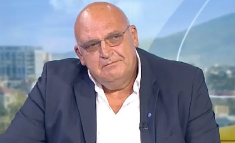 Николай Брънзалов: Фиктивните ваксинации са петно върху лекарската професия, но не всички лекари са виновни