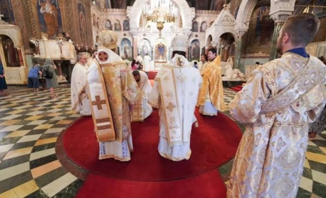 + 13 Неделя след Петдесетница. Пренасяне честните мощи на св. Александър Невски. Св. Александър, Йоан и Павел, патриарси Константинополски