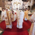 + 13 Неделя след Петдесетница. Пренасяне честните мощи на св. Александър Невски. Св. Александър, Йоан и Павел, патриарси Константинополски
