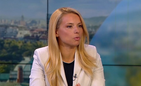 Стоянка Балова-Цветкова: Близо 13 000 машини за гласуване ще бъдат подготвени за изборния ден