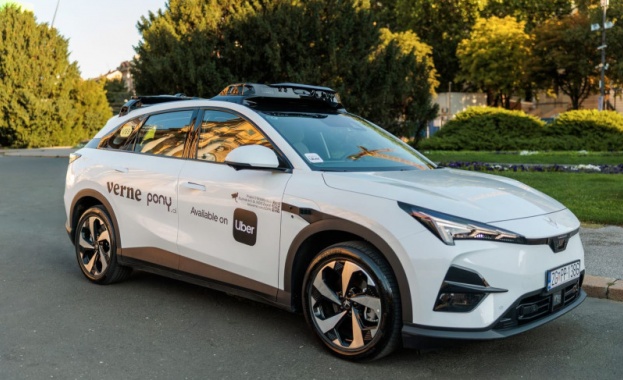 Първите автономни таксита на Uber и Pony.ai тръгнаха в Загреб 
