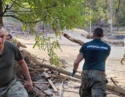 185 военнослужещи от Сухопътните войски оказваха помощ за преодоляване на последиците от наводнението в село Струмяни