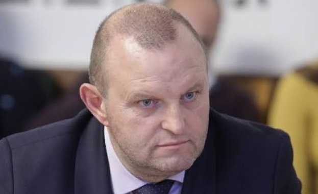 Тодор Джиков от ПБ: Работим веригите да имат едни равностойни партньори с достатъчно количество, вид и качество продукция, така че оттам да тръгне самото поевтиняване