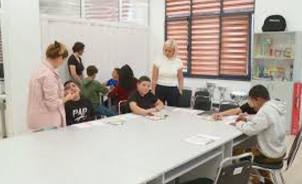 Безплатни консултации с лекар, психолог и юрист за деца и родители от пловдивския кватртал „Столипиново“