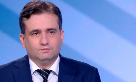 Божанов: Борисов опитва да си направи алиби, ГЕРБ поне да не пречат на Гюров