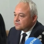 Отведената от полицията в Струмяни била заподозряна за поръчителство на убийството на мъжа си