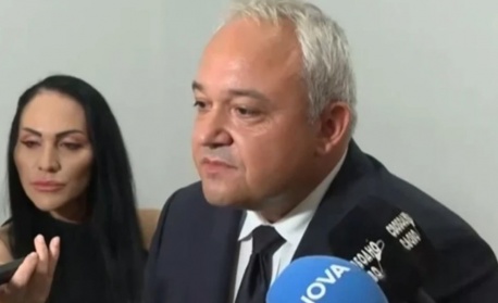 Отведената от полицията в Струмяни била заподозряна за поръчителство на убийството на мъжа си
