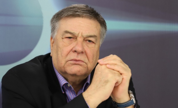 Професор Златко Попов: Европа е поставена пред вътрешни трудности и неблагоприятна международна среда