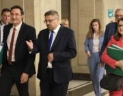 Инициативният комитет на Илияна Йотова и Кирил Вълчев се регистрира в ЦИК за президентския вот
