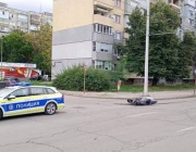 22-годишен моторист е в критично състояние след тежка катастрофа в Русе