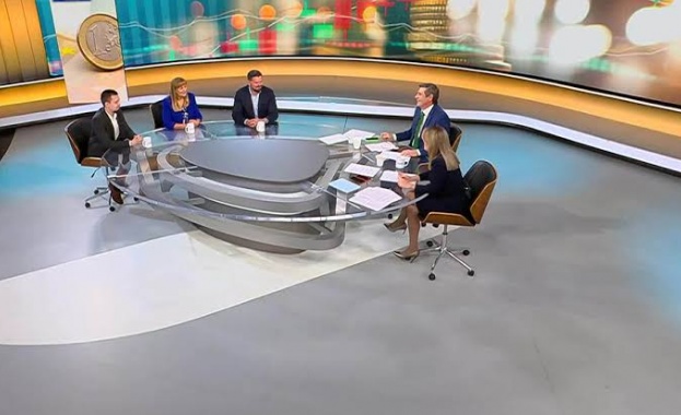 Промени в данъците: Какви ще са ефектите за икономиката и джоба ни