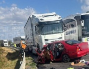 Двама души загинаха при тежка катастрофа на изхода на Гурково