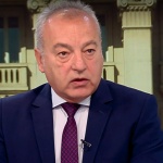 Няма да ходят по къщите за ракия: Донев обясни какво ще се променя в закона
