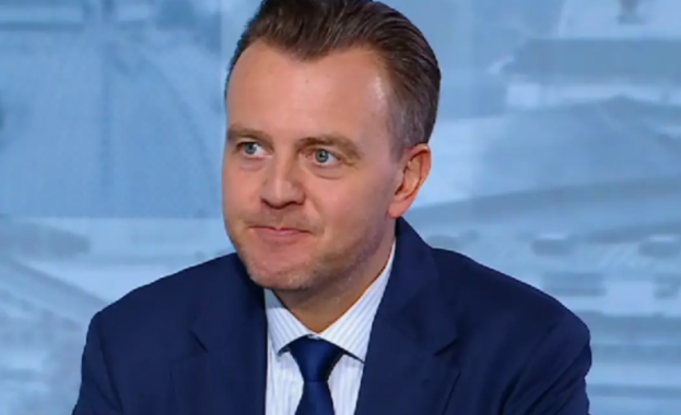 Петър Ганев: Целта на данъка „свръхпечалба“ е да се вземе €1 млрд. от богатите бизнеси в стил „Робин Худ“
