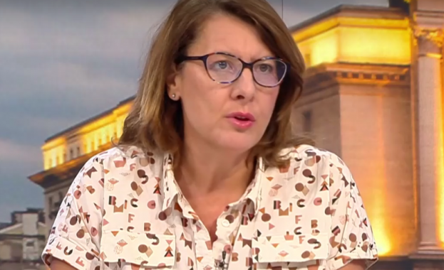 Весела Чернева: Политическите дивиденти от връщането на останките на цар Самуил са водещи за България и Гърция