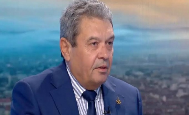 Иван Лалов: България изостава в придобиването и използването на дронове и антидрон системи, а наваксването няма да стане за дни