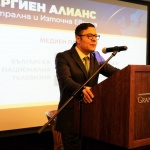 Вицепремиерът Пулев: Отмяната на забраната за износ на дизел по никакъв начин няма да доведе до дефицити на българския пазар