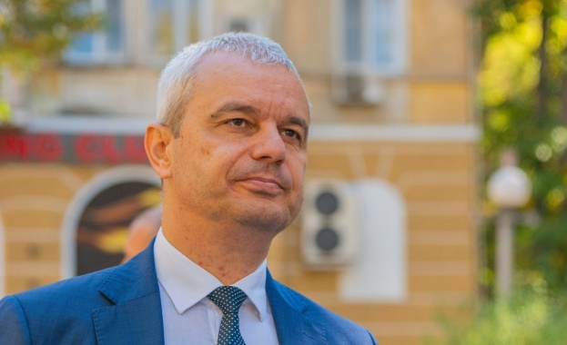 Костадин Костадинов: Решение на КСНС няма, има само лично мнение на Йотова