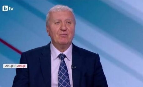 Александър Томов: Не ми е омръзнало да се кандидатирам за президент