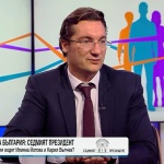 Крум Зарков: Когато държавният глава се справя – не се сменя