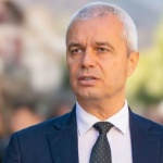 Костадин Костадинов: Поругаването на чужди държавни символи е абсолютно недопустимо