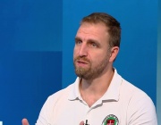 Лазар Радков: Целта на „Капачки за бъдеще” е до Нова година да осигури още няколкостотин дефибрилатора за училища