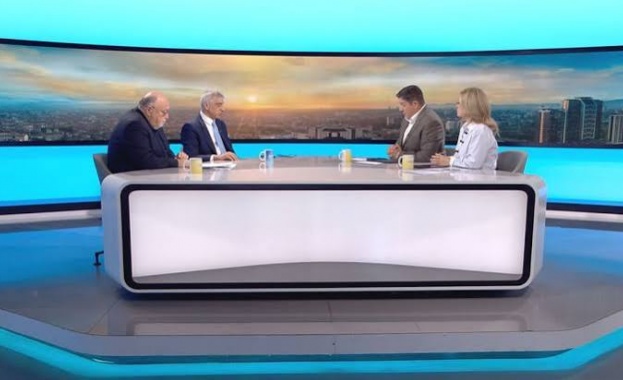 Нови атаки по кораби в Черно море. Премиерът определи ударите в наши води като недопустими