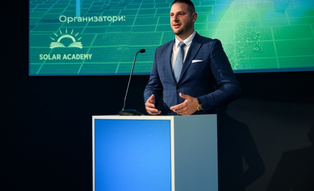Изнасяме със 70% повече ток, а цената скача до 380 евро. Какво ще плати бизнесът тази зима?