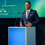Изнасяме със 70% повече ток, а цената скача до 380 евро. Какво ще плати бизнесът тази зима?
