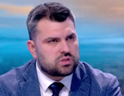 Георг Георгиев: Правителството бърка в мекушавата си, безгръбначна позиция по отношение на Русия 