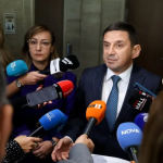 ДПС за договорите за мантинелите: Защо мнозинството крие регионалния министър и вицепремиера Гълъб Донев?