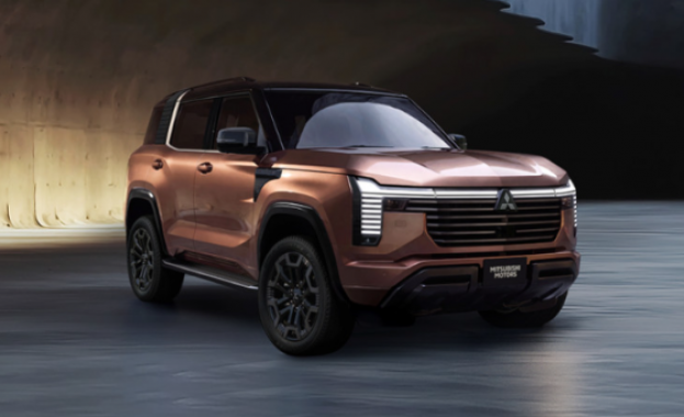 Mitsubishi стартира продажбите на новото Pajero
