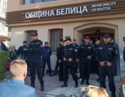 Изведоха кмета на Белица Радослав Ревански от общината с белезници