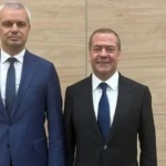 Медведев кани Костадинов на среща на върха БРИКС-ЕС 