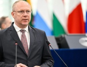Станислав Стоянов: Време е дрънкането на оръжия да отстъпи място на дипломацията