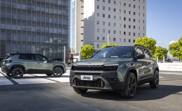Jeep® Avenger достигна 300 000 поръчки, затвърждавайки статута си на най-популярния модел на Jeep в Европа