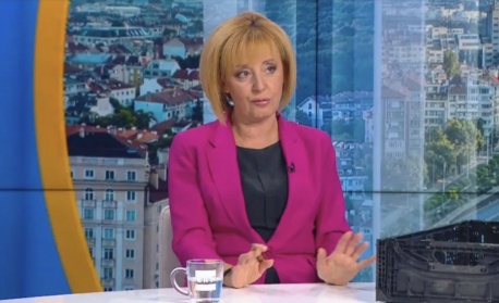 Мая Манолова за веригите: На чужд гръб и 100 % надценка е малко. Трябва законът да се прилага еднакво за всички